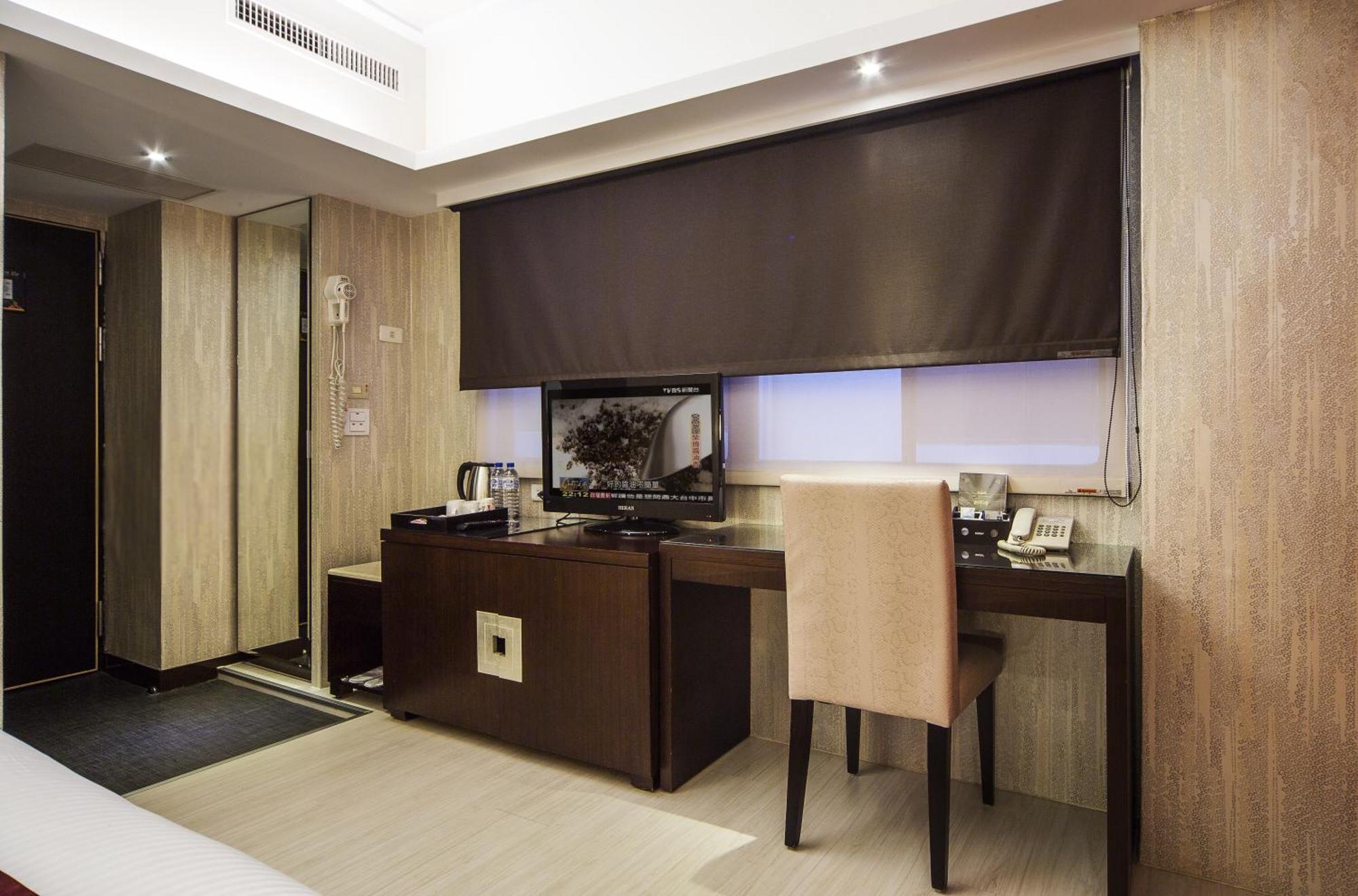 Milord Boutique Hotel كاوشيونغ الغرفة الصورة